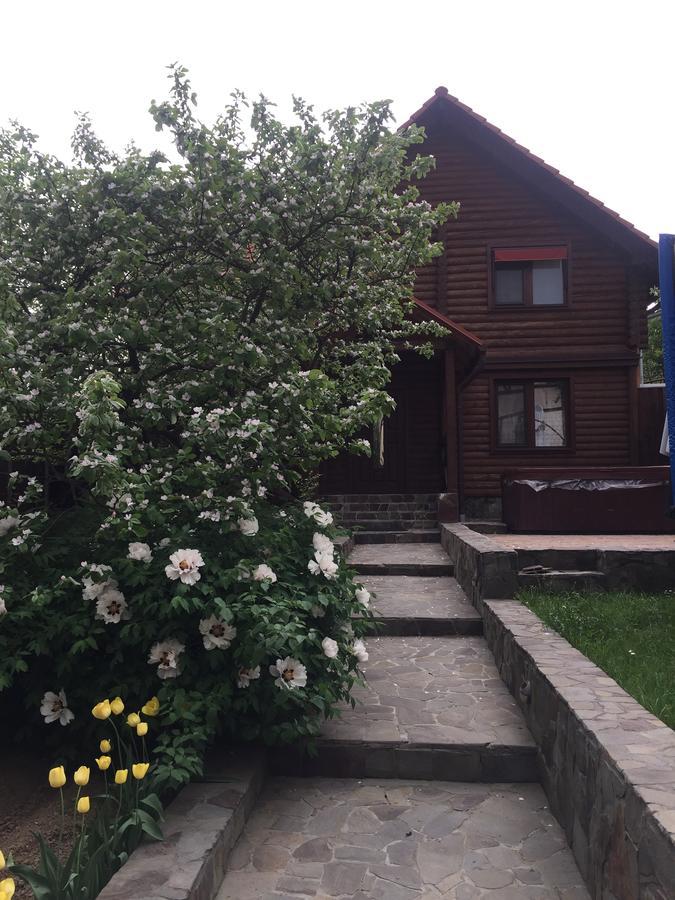 Liubava Hotel Polyana  Exterior photo